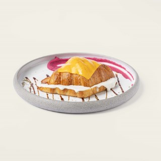 Trill Cheese Croissant